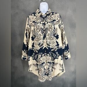 Soft Surroundings Floral Textured Long Sleeve Button Down Tunic Blue Ivory M